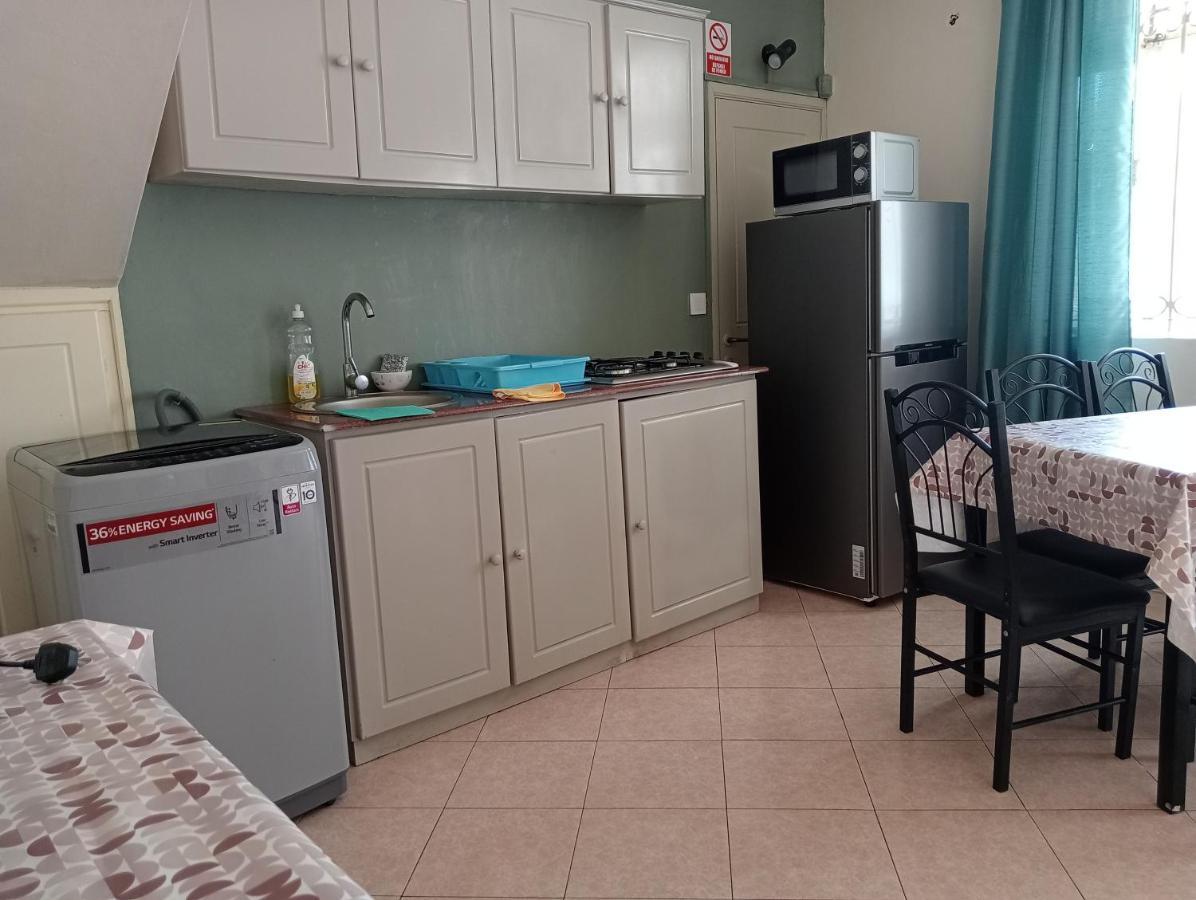 Chetty Tourist Residence Pereybere Beach Esterno foto